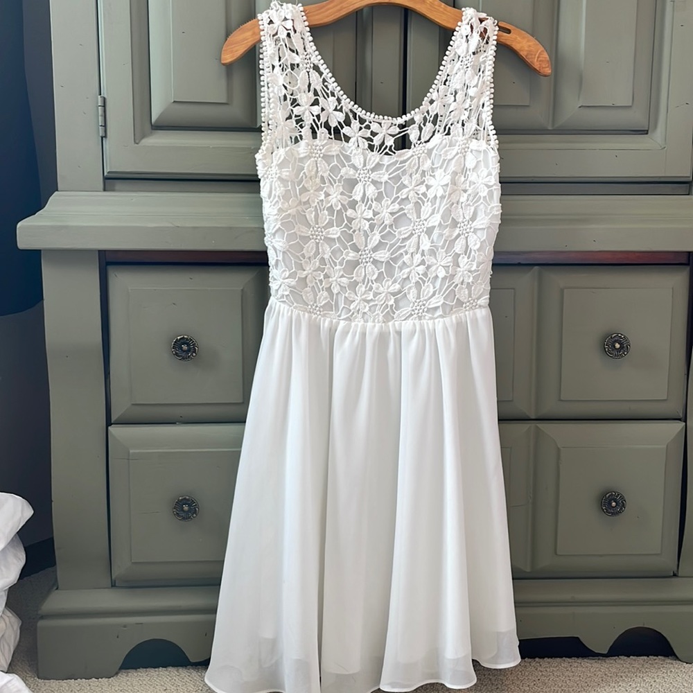 Lace top dress, white, size 4